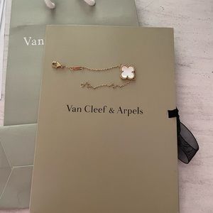 VCA DUPE Mother of Pearl Sweet Alhambra Bracelet